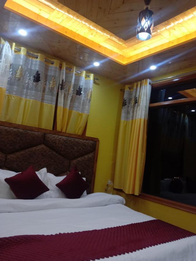 Floret Sojourn Hotel ชิมลา ภายนอก รูปภาพ